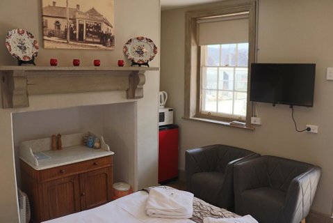 Robinson Cottage - Tourism Caloundra 3