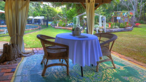 Ronday-voo Bed And Breakfast - Tourism Caloundra 2