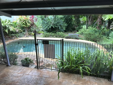 Royal Palm Cottage, Entire Two Bedroom 2 Bathroom House With Pool - Tourism Caloundra 0