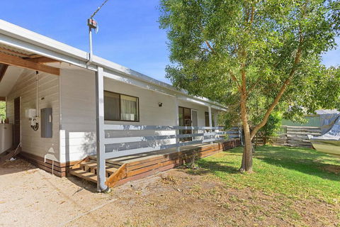 Sakseide-House - Tourism Caloundra 0