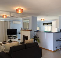 Salty Air Apartments Kingscote Kangaroo Island - Tourism Caloundra