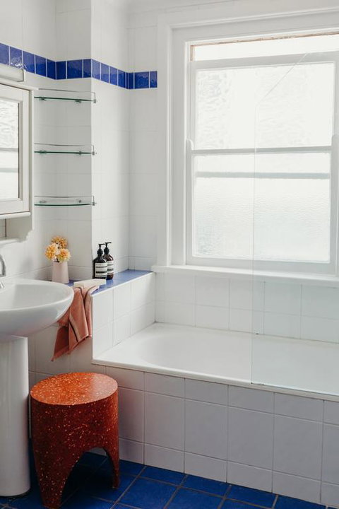 SALTY'S 2 BEDROOM BEACH HOME - Tourism Caloundra 3