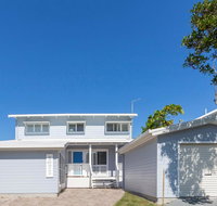 Sandpiper Beach Front House - Tourism Caloundra