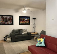 Santa Monica Apartment - Tourism Caloundra