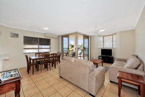 Santalina Beach Gem - Tourism Caloundra 2