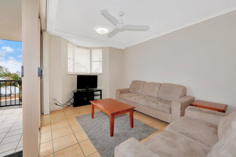 Santalina Beach Gem - Tourism Caloundra 3