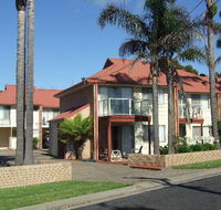 Sapphire Court - Tourism Caloundra