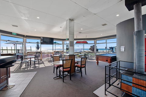 Scamander Beach Resort - Tourism Caloundra 2