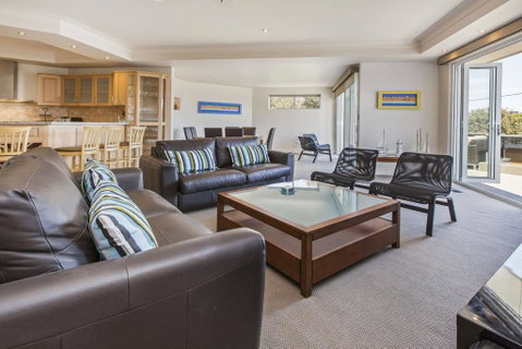 SEA GRANGE - MORNINGTON - Tourism Caloundra 3