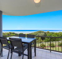 Shoreline Six With Ocean Views To See The Whales - Tourism Caloundra