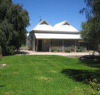 Showgrounds Cottage Naracoorte - Tourism Caloundra