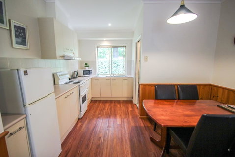 Silver Birches Holiday Unit 2 - Tourism Caloundra 3