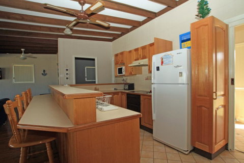 Silversands Beach House - Tourism Caloundra 3
