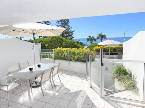 Sirocco 202 - Tourism Caloundra 0