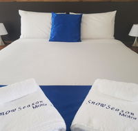 Snow Season Motor Inn - Tourism Caloundra