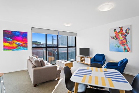 Soho 203 - Tourism Caloundra 1