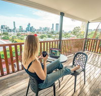 Somewhere To Stay Backpackers - Tourism Caloundra