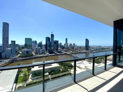 South Bank Riverside Sub Apartment - Tourism Caloundra 2