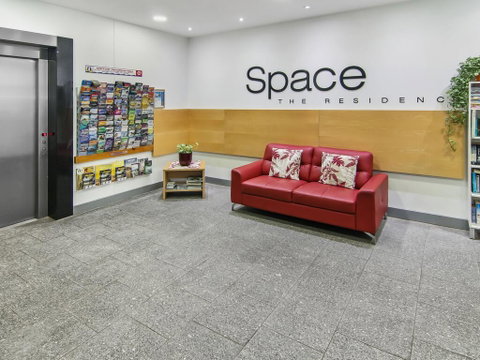 Space Holiday Apartments - Tourism Caloundra 0