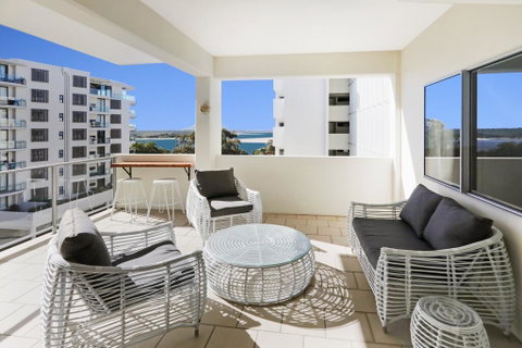 Space Holiday Apartments - Tourism Caloundra 1