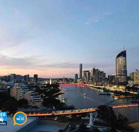 Spacious River Front 2 Bed Apt Central Location - Tourism Caloundra