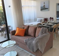 SpaciousCozy 1 bedroom  1 bathroom Zetland APT - Tourism Caloundra