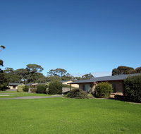 Spring Bay Villas - Tourism Caloundra