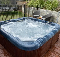 Springbank Spa  Surf - Tourism Caloundra