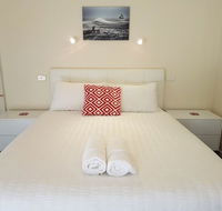 Springtide Studio Apartments - Tourism Caloundra