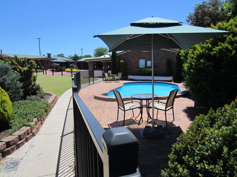 Stannum Lodge Motor Inn - Tourism Caloundra 0
