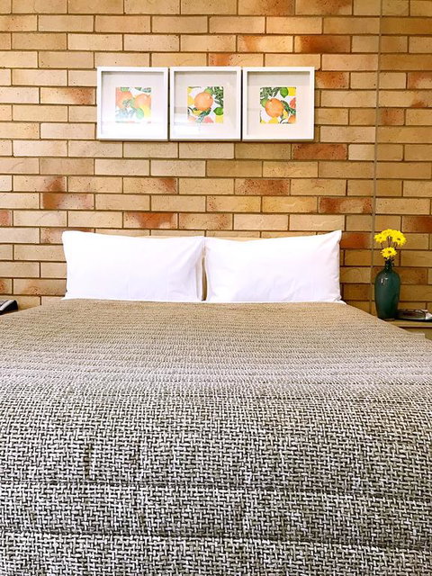 Starlight Motor Inn - Tourism Caloundra 3