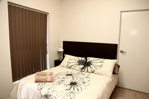 Station Hotel Motel Kurri - Tourism Caloundra 1