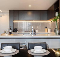 STH - River Views Fast Internet Long Stays - Tourism Caloundra