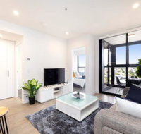 STH2 - Stunning Resort Style 1BR w Wifi Gym 4 ppl - Tourism Caloundra