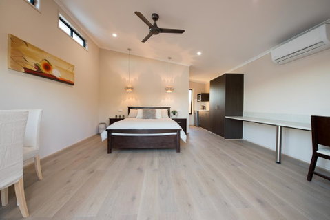 Still Earth - Tourism Caloundra 2