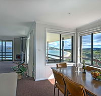 Stones Throw - Tourism Caloundra