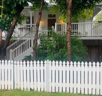 Stranded in Oz Stay in Relaxing Environment FREE WIFI NETFLIX POOL AIR CON - Tourism Caloundra