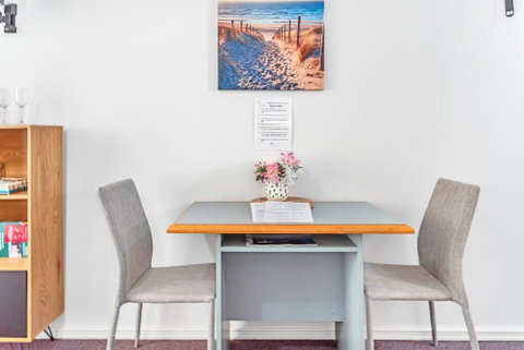 Studio 30 On The Terrace - Tourism Caloundra 3