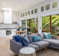 Studio By The Bay  Jervis Bay Rentals - Tourism Caloundra