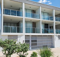 Stunning surfside apartment - Boyd St Woorim - Tourism Caloundra
