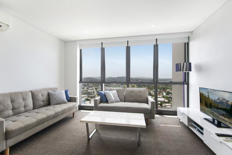 Stunning Views On The 41st Floor - Tourism Caloundra 0