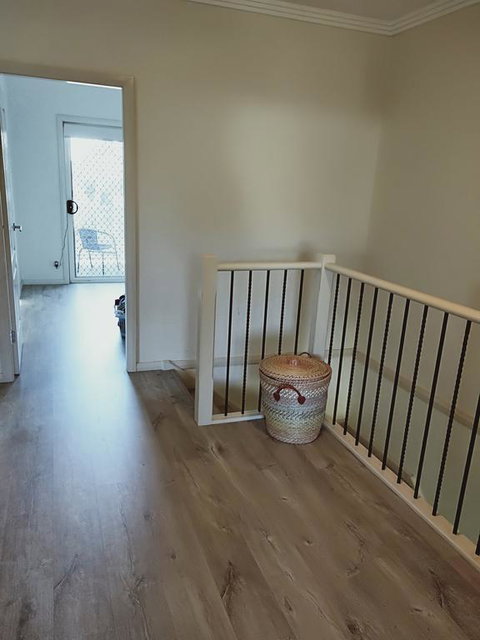 Stylish Private Bathroom-Luxurious Modern Big Home - Tourism Caloundra 3