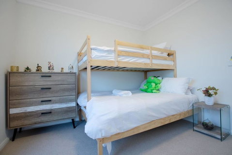 StylishTownhouse@Narre Warren/TrainStation/SC - Tourism Caloundra 0