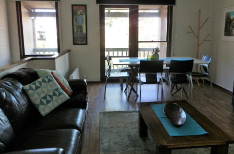 Suffolk Villa - Tourism Caloundra 1