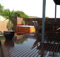 Sunderland Retreat Phillip Island - Tourism Caloundra
