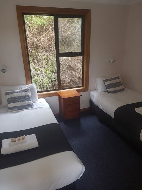 Sunset Holiday Villas - Tourism Caloundra 2