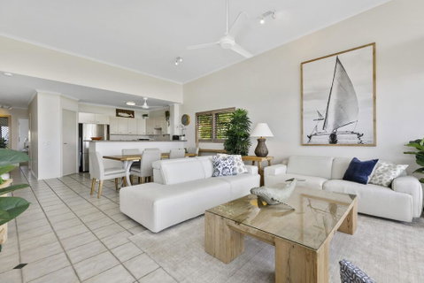 Sunshine Beach Penthouse With Beach Views - Unit 9/21 Park Crescent, Sunshine Beach - Tourism Caloundra 2