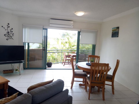 Sunshine Towers Holiday Apartments - Tourism Caloundra 2