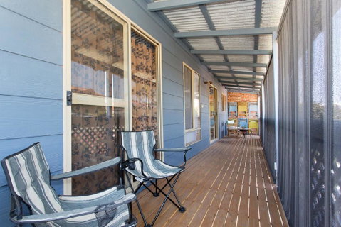 Surf And Sunsets, Beach Holiday Home Mandurah - Tourism Caloundra 0