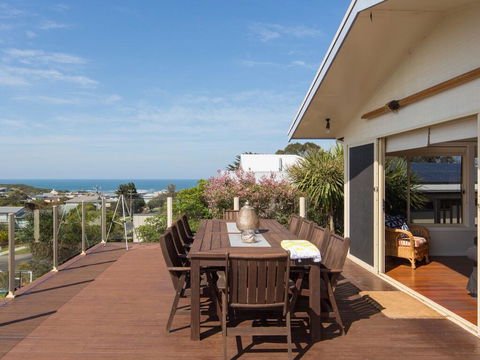 Surf188 - Tourism Caloundra 0
